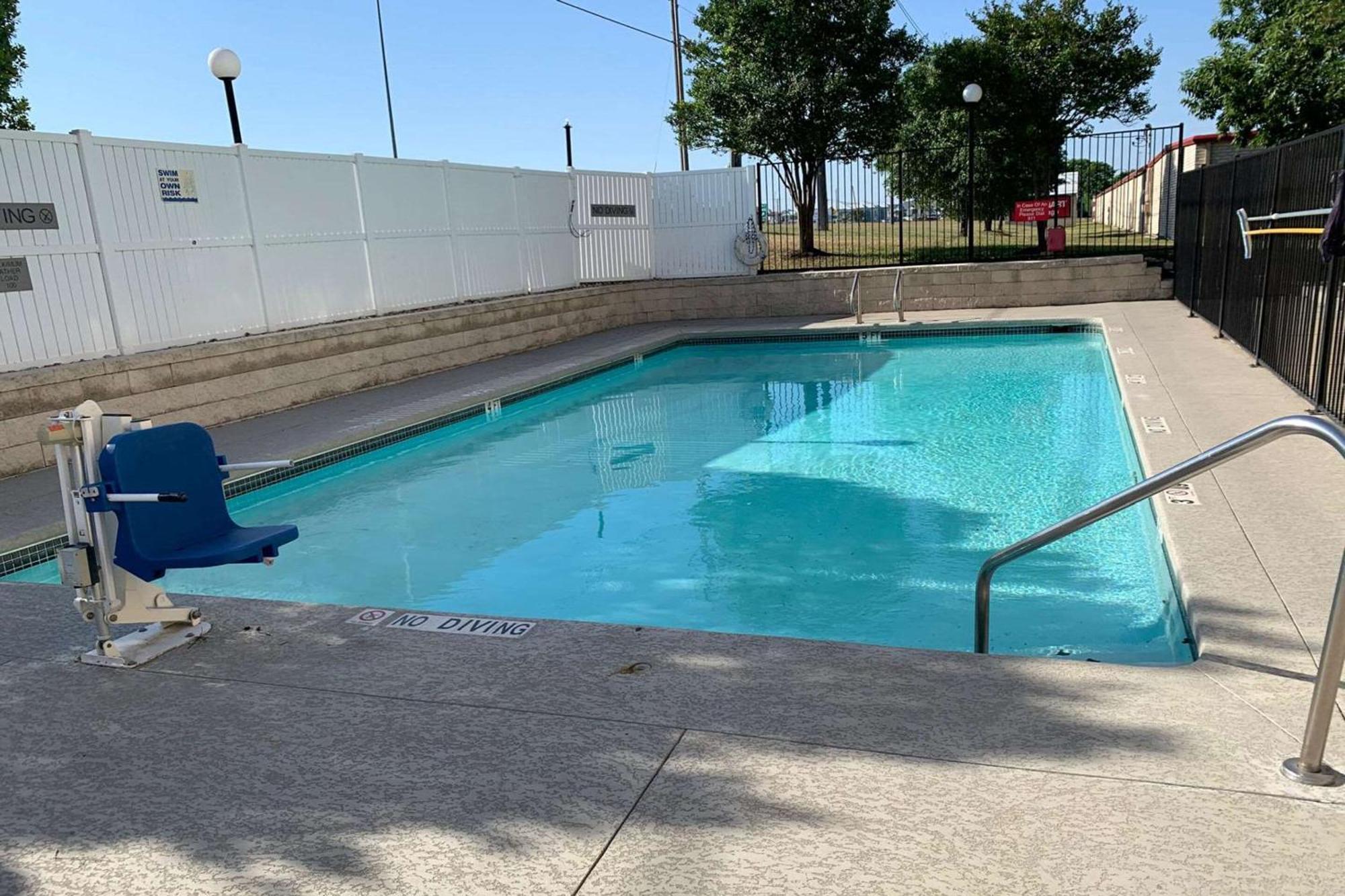 Country Inn & Suites By Radisson, Austin North Pflugerville , Tx ラウンドロック エクステリア 写真
